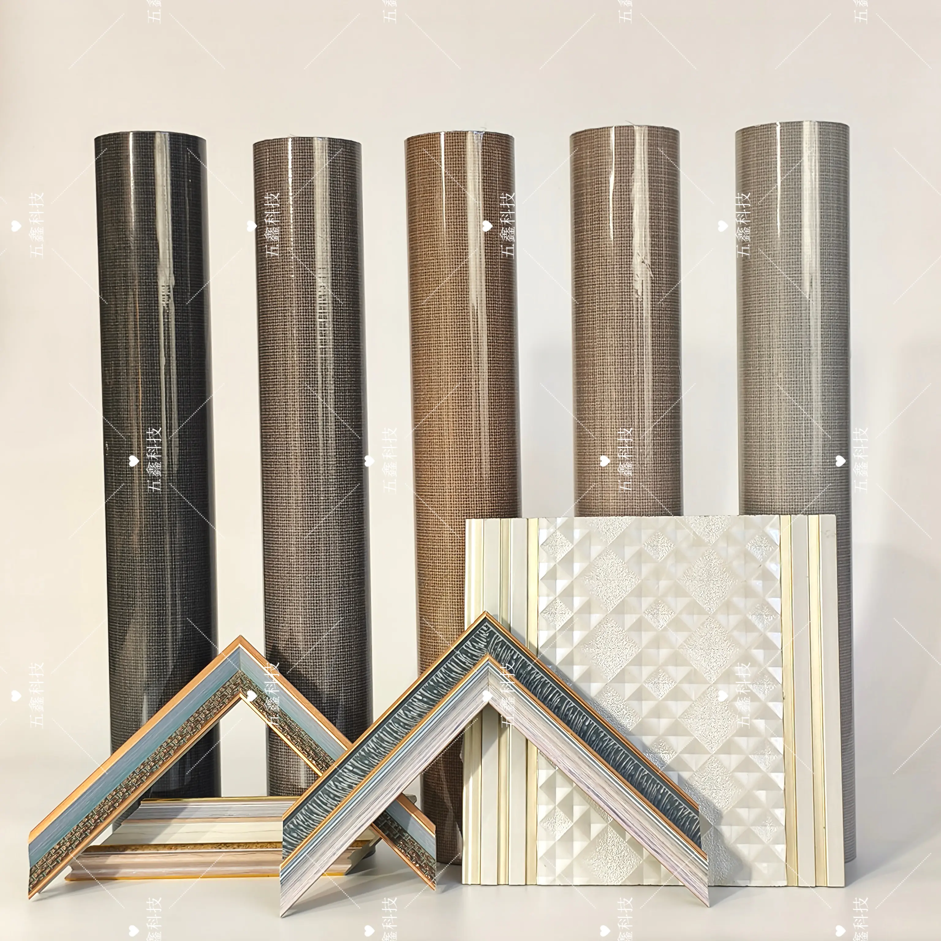 Fabric-like texture heat transfer film