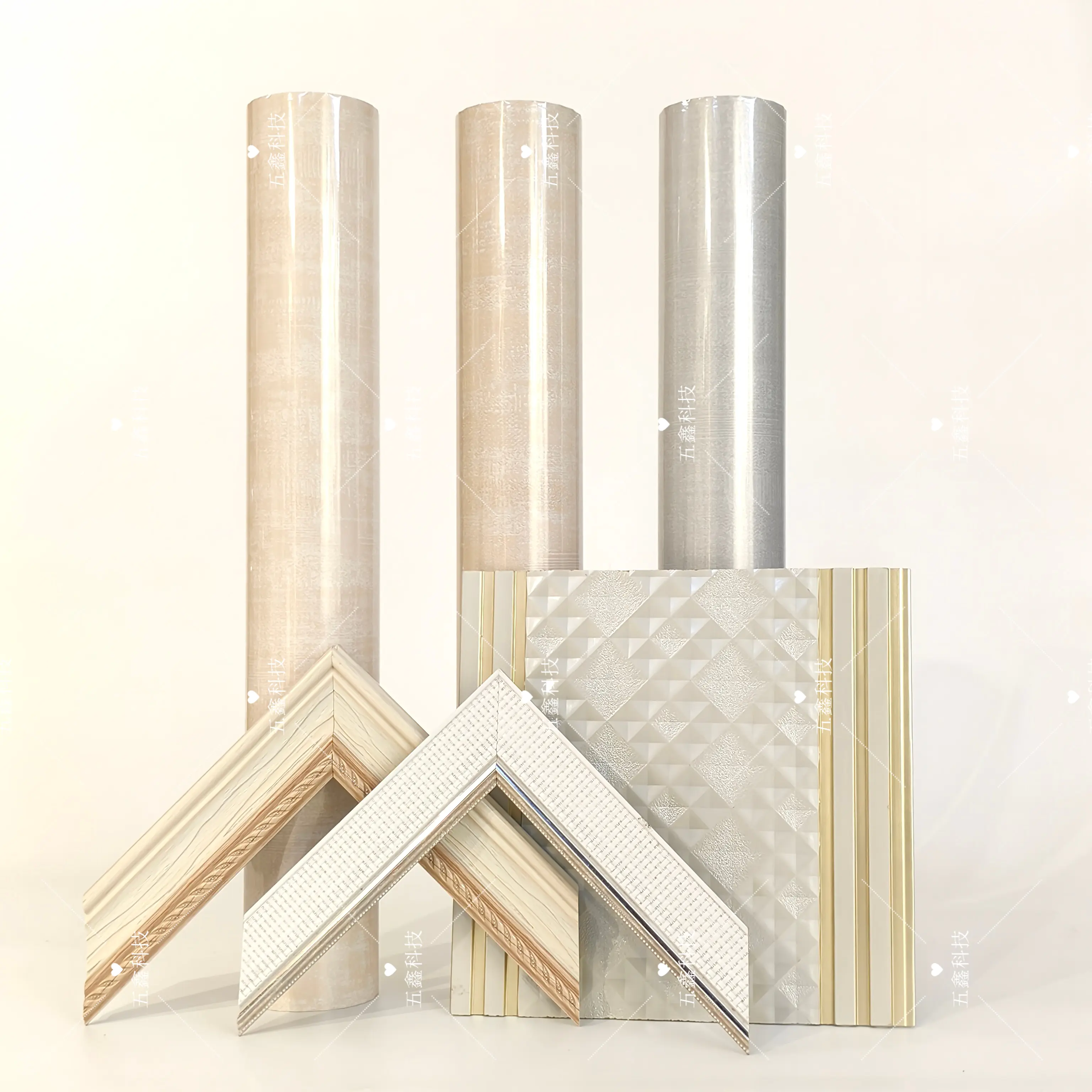 The linen-like texture heat transfer film for grating plates